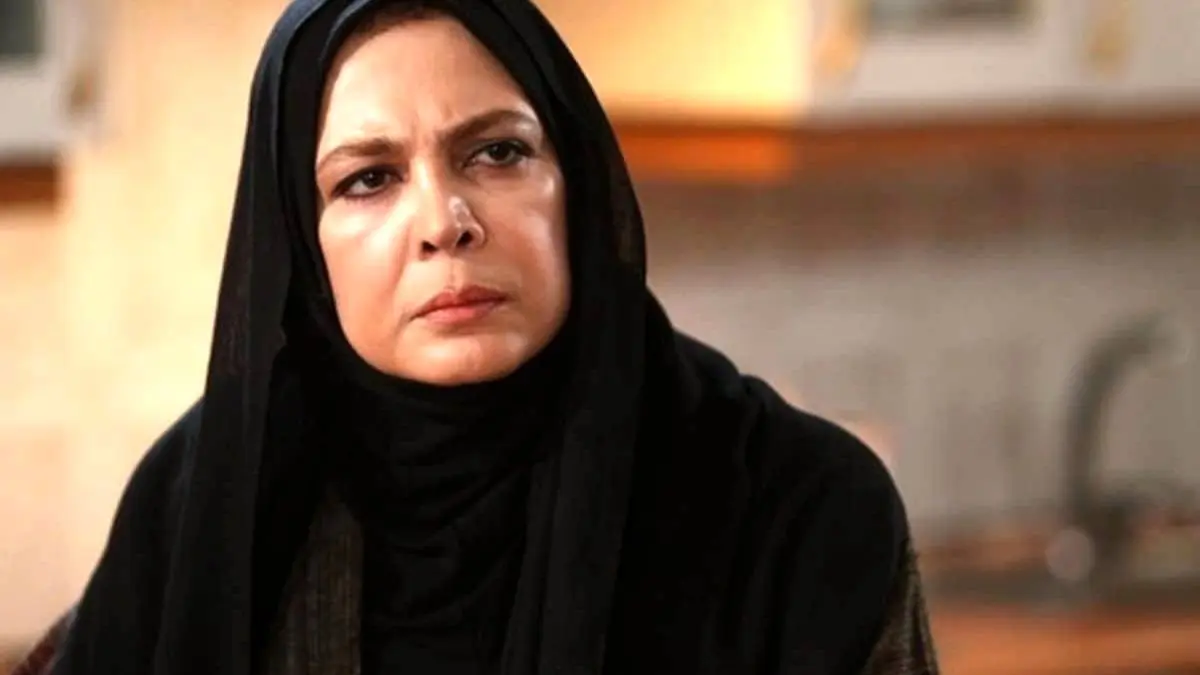 بیتا فرهی از ازدواج زودهنگامش می‌گوید؛ راز عاشقی یک هنرمند در برنامه دورهمی فاش شد!