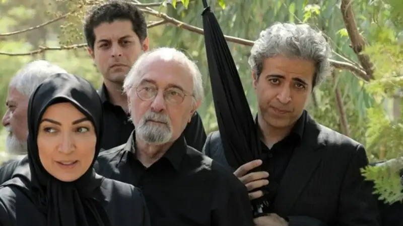 کدام بازیگران محبوب سریال «بیگانه‌ای با من است» بدرود حیات گفتند؟ + تصاویر و اسامی تکان‌دهنده