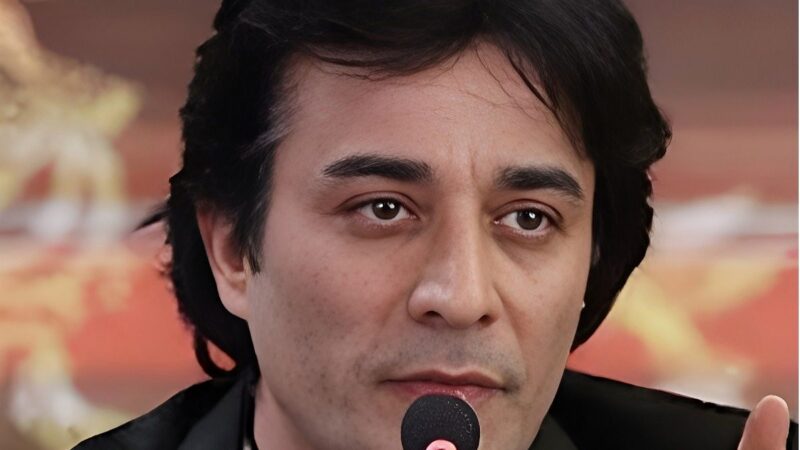 عکس زیرخاکی علی صالحی با مرحوم حمید طالقانی؛ یادگاری از یک دوست هنرمند که هیچ‌وقت فراموش نمی‌شود!