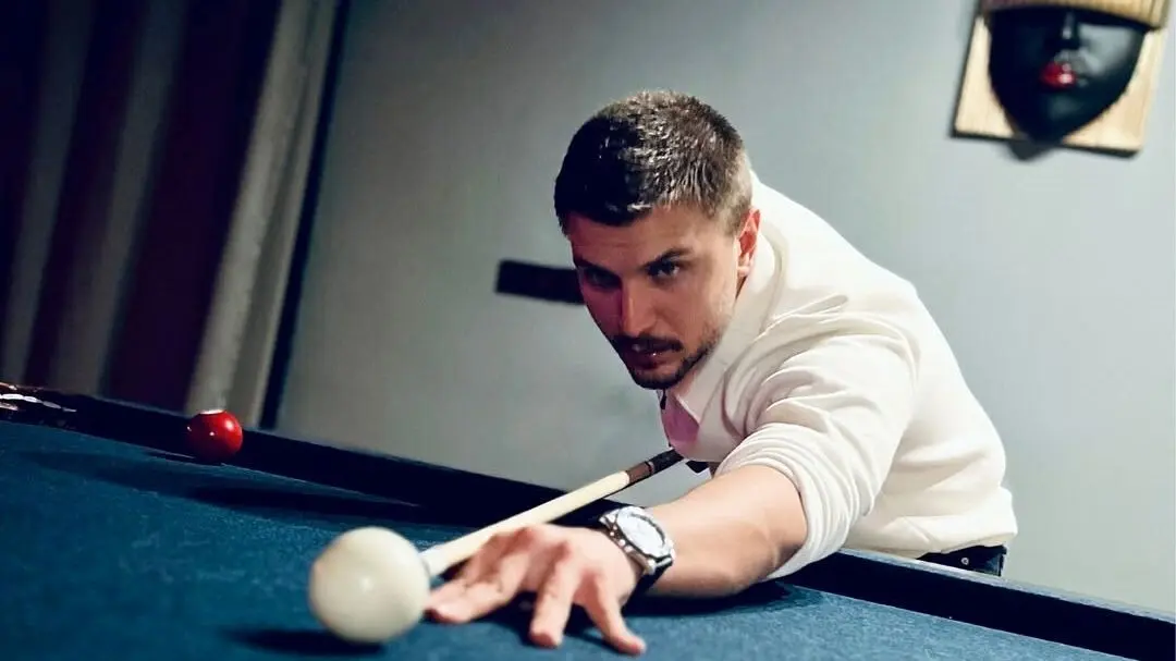 نگاهی بی‌سابقه به خانه لوکس دارا حیایی؛ جایی که هنر و موسیقی نفس می‌کشند!