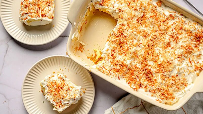 دسر برفی نارگیلی؛ راز خوشمزه‌ترین انتخاب شب یلدا که همه عاشقش می‌شوند!