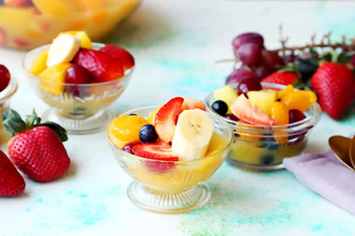 دسر میوه‌ای سه سوته برای شب یلدا؛ طعمی خاص و ساده که همه را شگفت‌زده می‌کند!