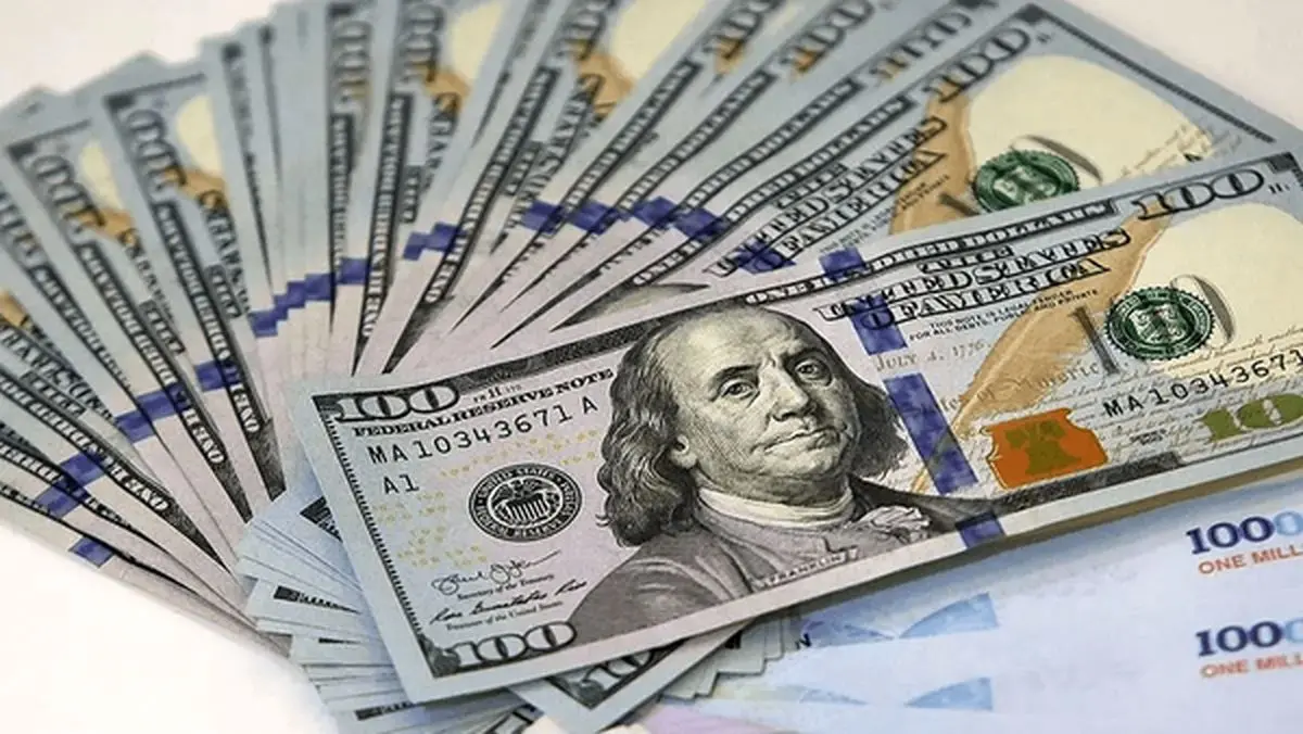 دولت کلید تک‌نرخی شدن ارز را زد؛ معامله‌ها وارد فاز جدید با نرخ‌های سر به فلک کشیده!