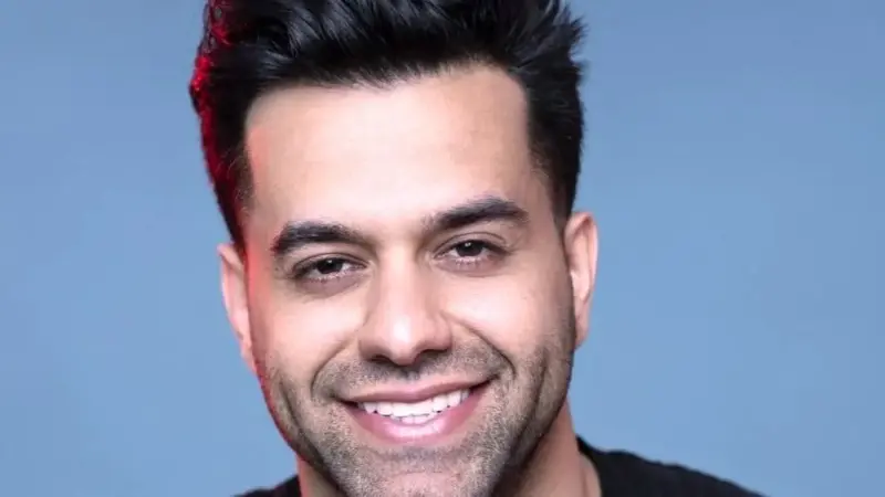 کنسرت پاییزی رضا بهرام با حضور ویژه سیدمحمد موسوی؛ والیبالیستی که همه آهنگ‌ها را حفظ است!