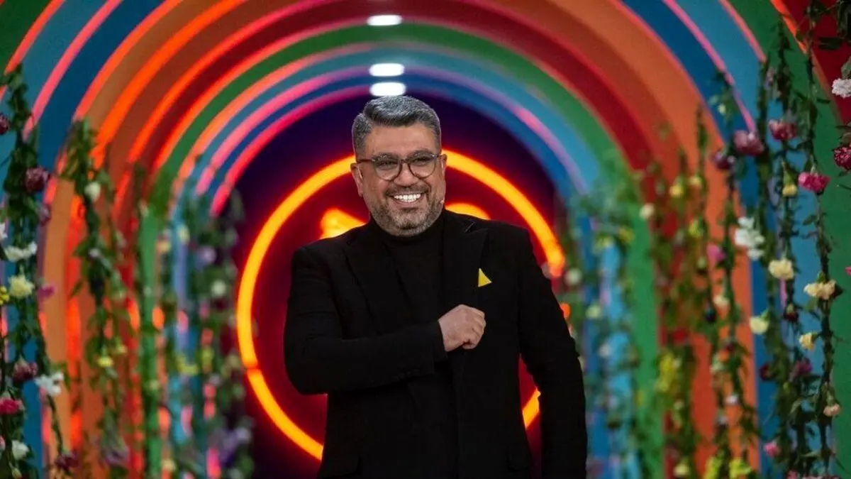 رضا رشیدپور در حیرت از انتشار عکس کودکی‌اش؛ راز پشت این تصویر جنجالی چیست؟