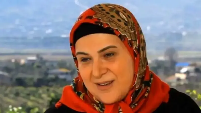 ریما رامین فر، بازیگر سریال «پایتخت» تغییر چهره داد/ خانوم بازیگر در55 سالگی با استایل منحصربه فرد اصلا قابل شناسایی نیست