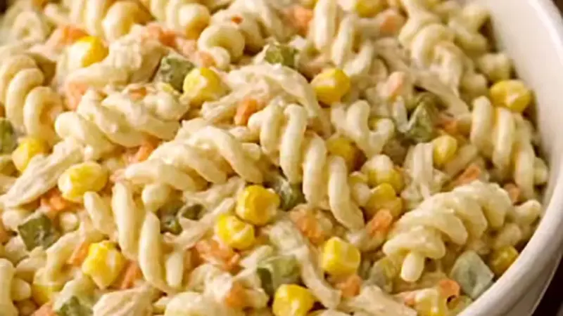 سالاد ماکارونی؛ پیش غذای بی‌نظیر و ساده برای عصرونه