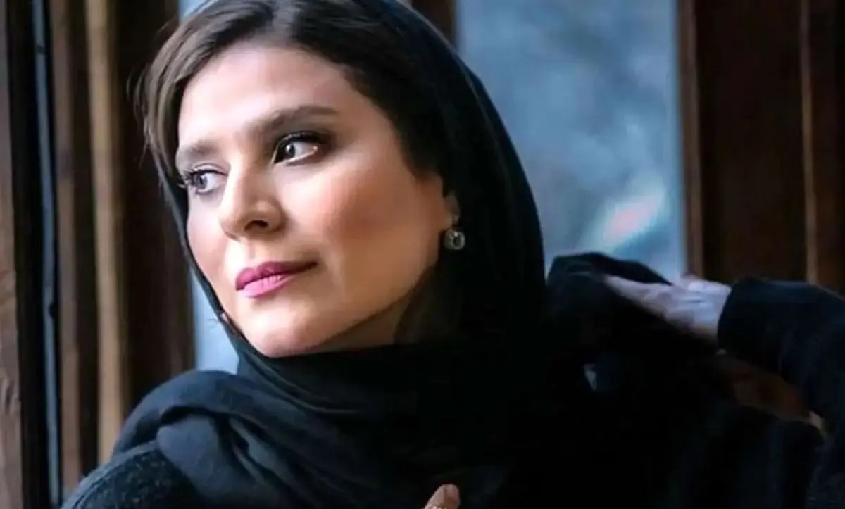 لحظه‌ای ناب و صمیمی از سحر دولتشاهی و محسن کیایی در پشت صحنه «هزار و یک شب» که همه را تحت تأثیر قرار داد!