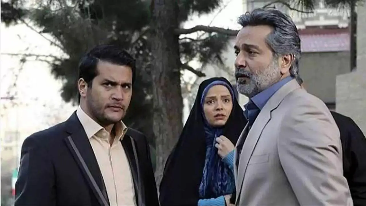 سیاوش خیرابی با استایل شیک و زمستانی در جشن کریسمس غوغا به پا کرد!