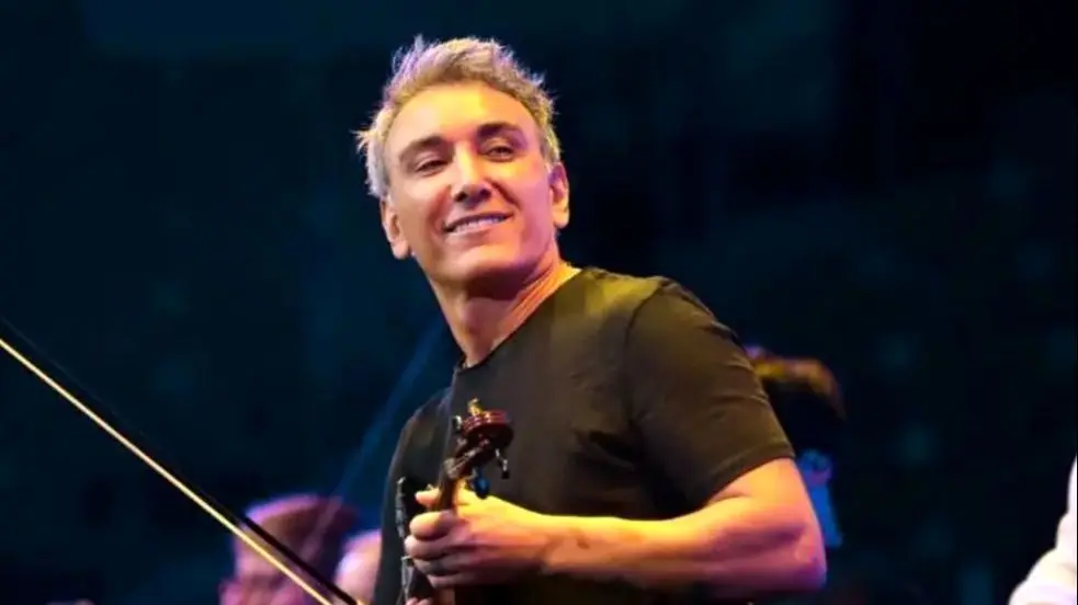 دانلود ریمیکس قدیمی احساسی (تنهای تنها) از معین، ابی، شادمهر، مرجان، عارف و محسن یگانه