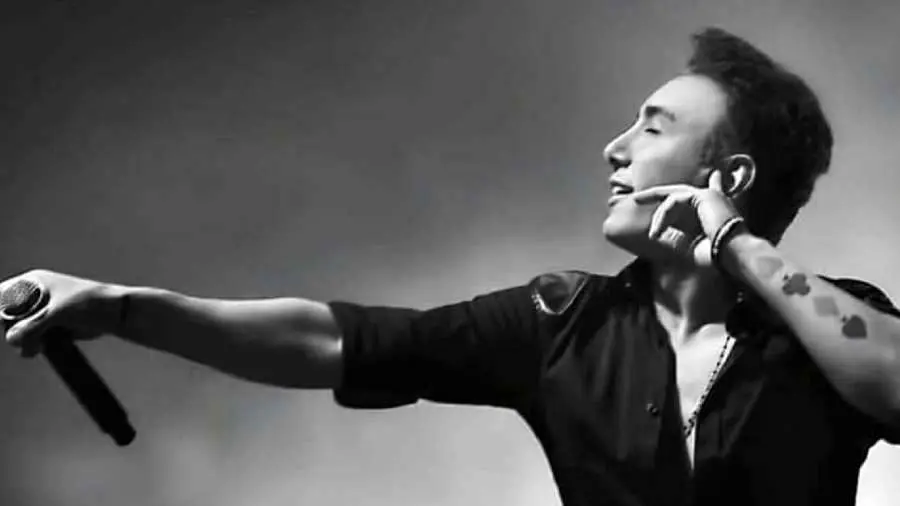 آهنگ جدید شادمهر عقیلی «اگر ستاره بودی»؛ شنیدنی که دل را می‌لرزاند!