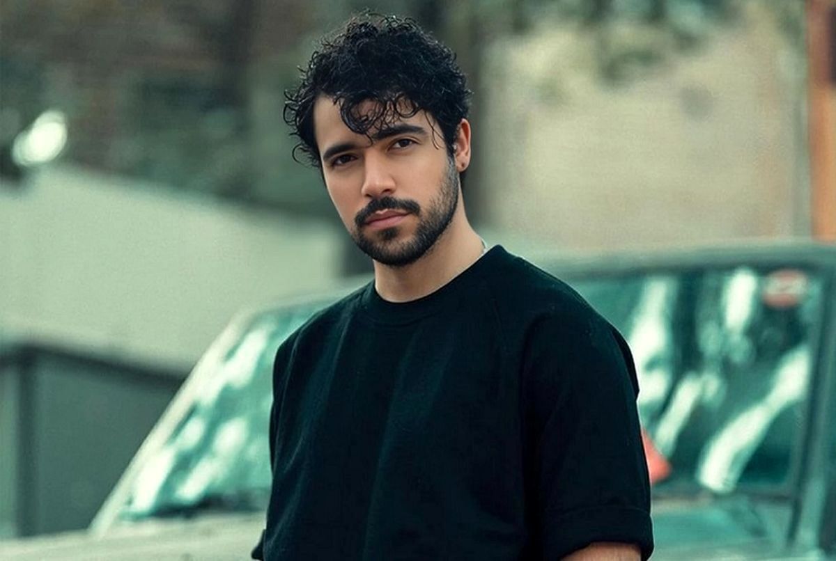 شروین حاجی‌پور در ۴۸ ساعت؛ از ممنوع‌التصویر تا مجوز رسمی آلبوم! واکنش عجیب کاربران شبکه‌های اجتماعی