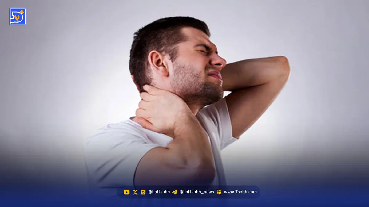 دلیل واقعی فلج شدن بعد از قولنج شکستن چیست؟ حقایقی که نمی‌دانید!