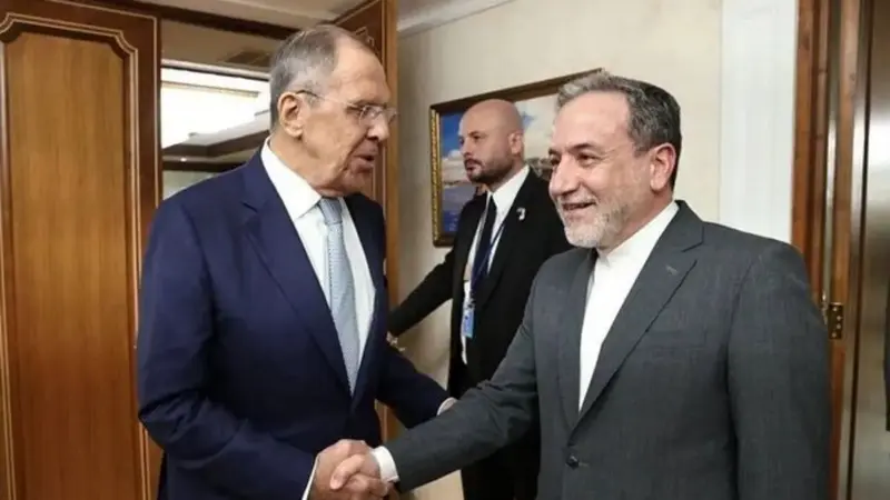 لاوروف و عراقچی در مسکو؛ گفتگوهای حساس درباره سرنوشت برنامه هسته‌ای ایران کلید خورد!