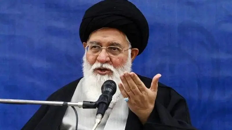 علم‌الهدی فاش کرد؛ زنان ساسانی چادری می‌پوشیدند و زیر آن کلاه داشتند! بی‌حجابی؛ ویروسی که جامعه را تهدید می‌کند