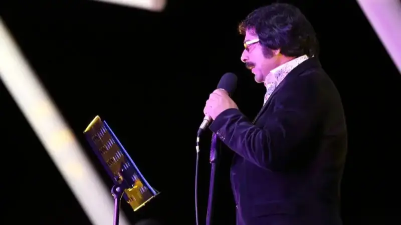 اجرای باشکوه علیرضا افتخاری در برج میلاد که همه را مجذوب کرد!