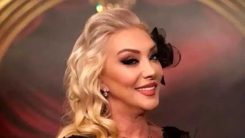 دختر خواننده مشهور ترکیه‌ای چگونه راز تلخ مرگ مادرش را لو داد؟