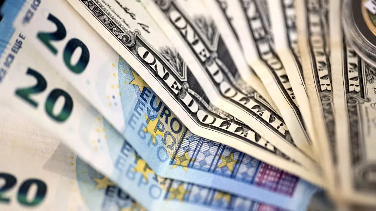 قیمت دلار امروز شنبه 22 آذرماه