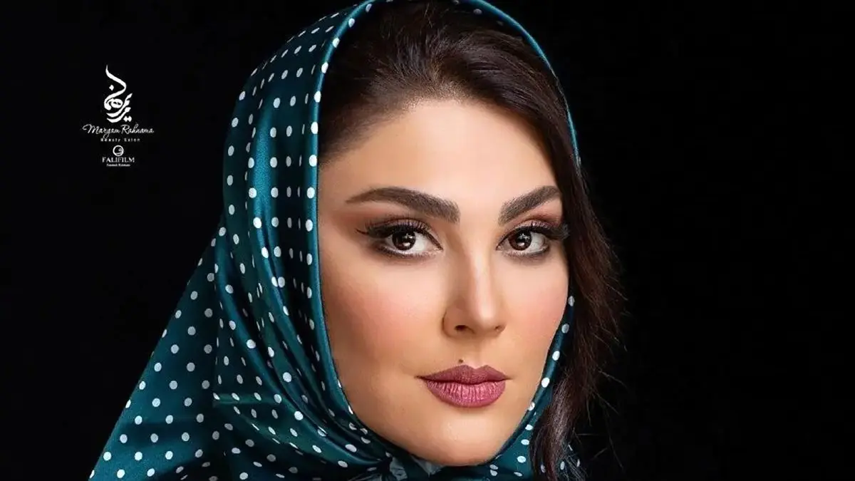 چیدمان لاکچری و متفاوت لاله اسکندری در شب یلدا که همه را شگفت‌زده کرد!