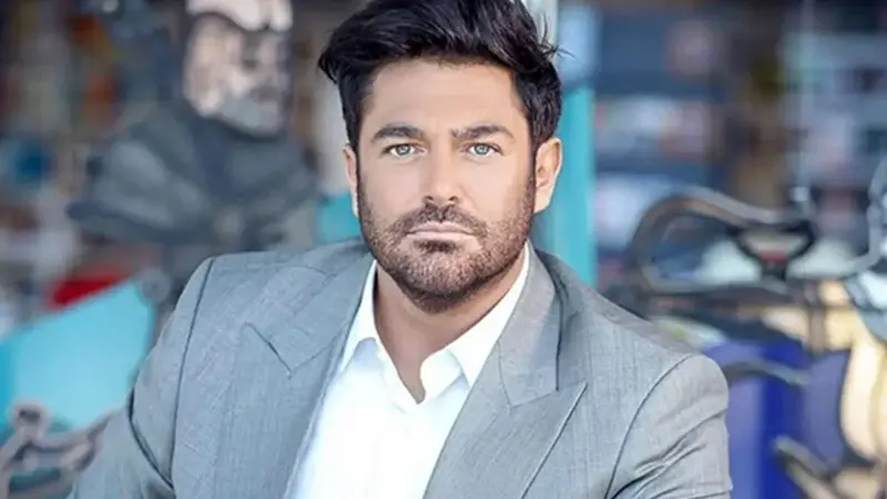 قاب تاریخ | «محمدرضا گلزار» در نوجوانی و در یک مهمانی خصوصی؛ دهه 60