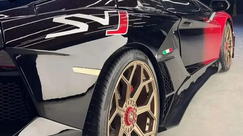 تغییر چهره حیرت‌انگیز محمدرضا گلزار؛ چطور از کودکی تا امروز این بازیگر محبوب دگرگون شد؟