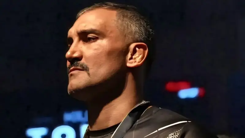 محمد منصوری کیست؟