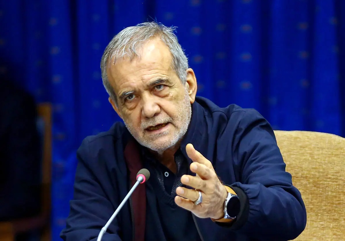 پزشکیان اعتراف کرد: موشک‌های دشمن در جنگ ۱۲ روزه از ما دقیق‌تر و قوی‌تر بودند!