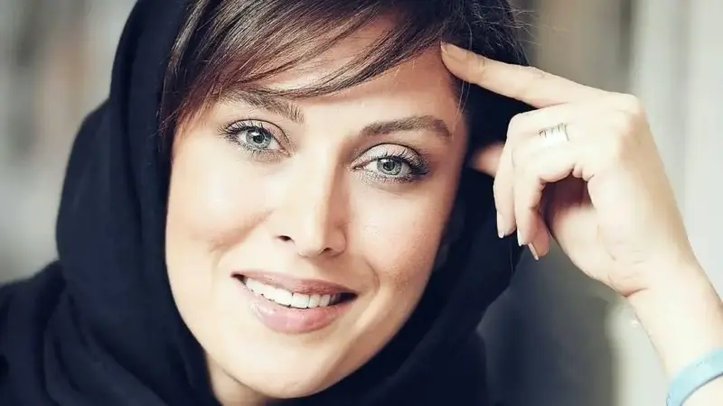 مهتاب کرامتی از پشت پرده زندگی‌اش می‌گوید: وقتی همه چیز فرو می‌ریزد، در واقع سر جای خودش است!