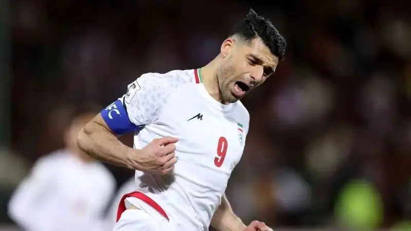 مهدی طارمی از خیابان‌های بوشهر تا ستاره‌ای لاکچری در فوتبال ایران؛ راز سبک زندگی خفن ستاره تیم ملی چیست؟