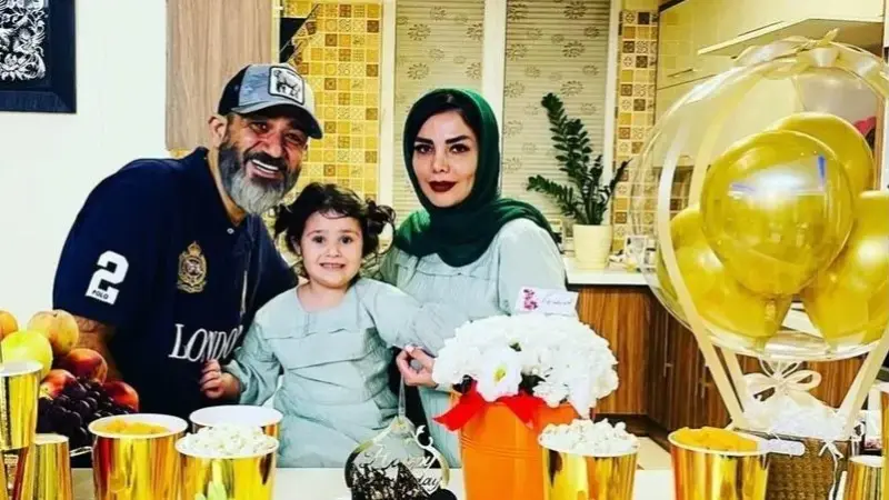 نگاهی ویژه به خانه شاهانه مهران غفوریان؛ از اتاق بیلیارد تا لوسترهای لوکس که چشم‌ها را خیره کرد!