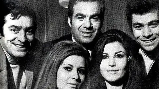 سماور برنجی و خاطرات ناب در آشپزخانه ناصر ملک‌مطیعی؛ تصویری که زمان را متوقف کرد!