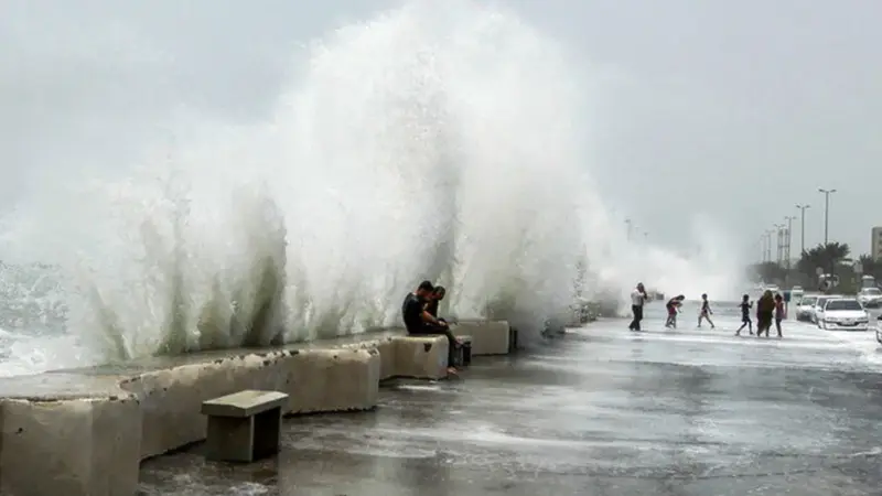 پیش بینی آب و هوای تهران تا اخر هفته / باران و برف سنگین در راه است؟