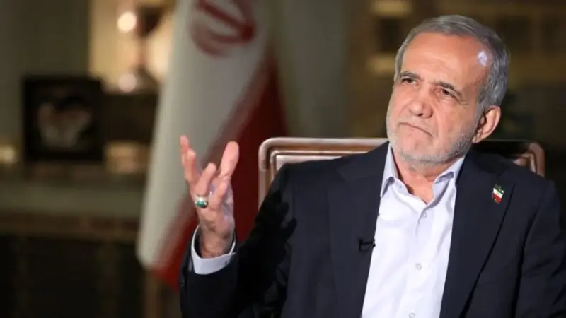 پزشکیان: زیر بار تحقیر آمریکا در مذاکره نمی‌رویم؛ ایرانی تکه‌پاره را نمی‌پذیریم!