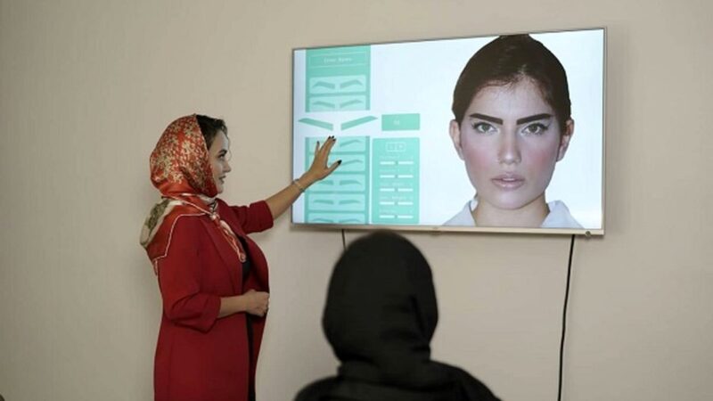 کاشت ابرو اقساطی در تهران با شرایط پرداخت آسان