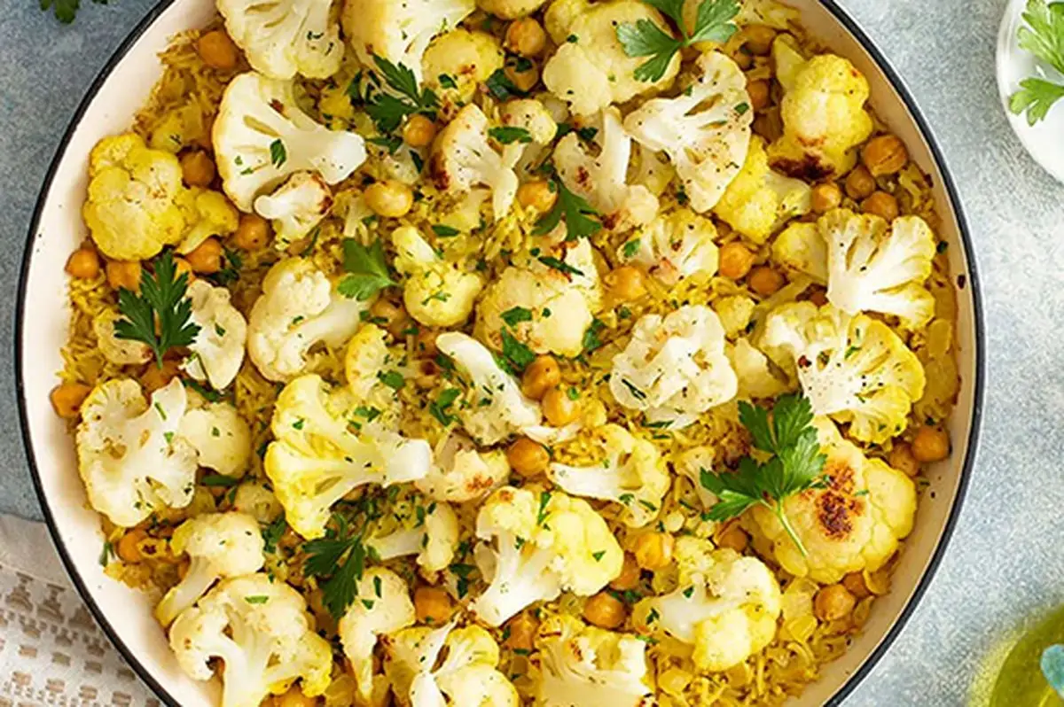 گل کلم پلو؛ پلو مخلوط شگفت‌انگیز و خوشمزه که همه باید تست کنند!