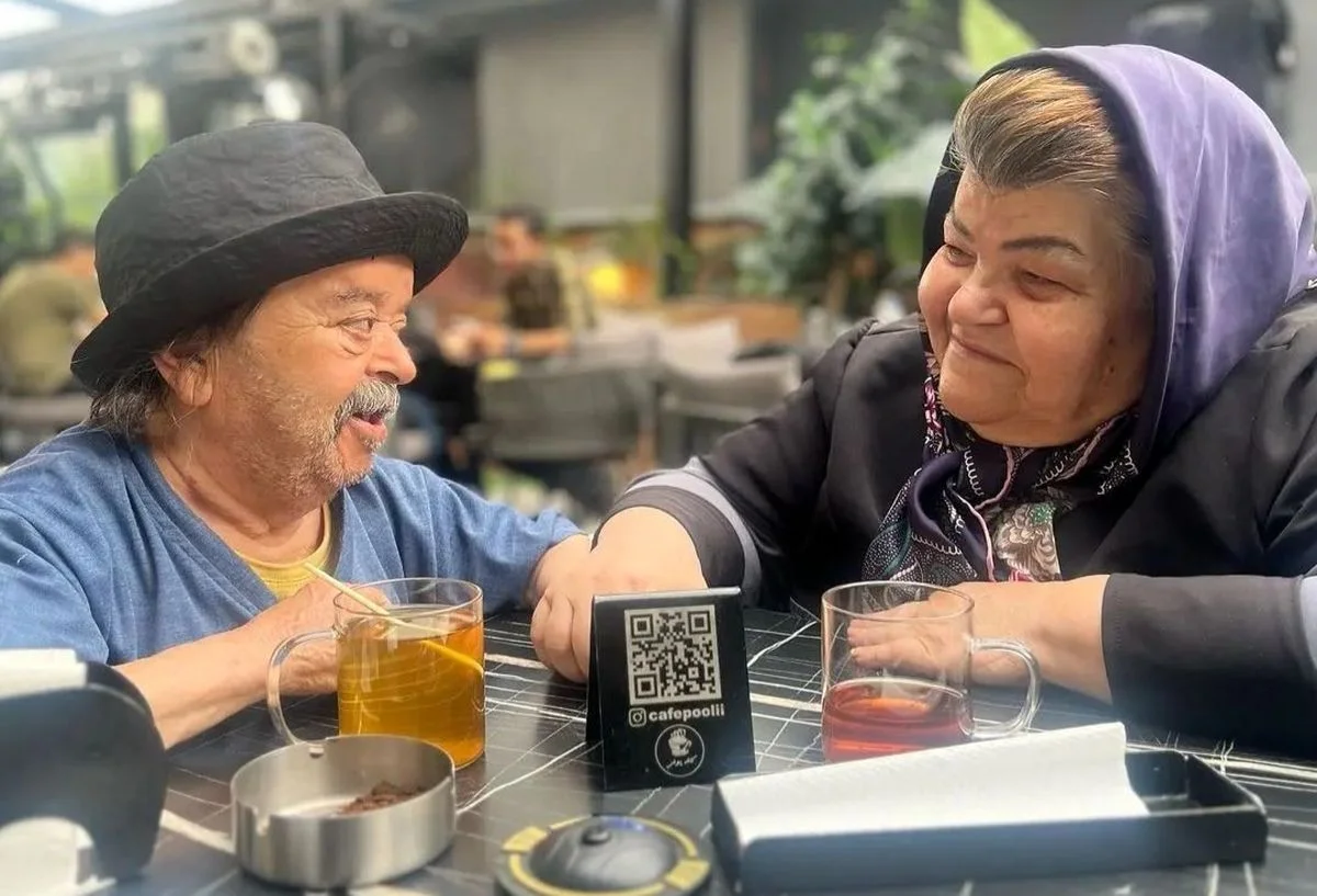 اسدالله یکتا در جشن تولدی ساده اما پر از عشق در کنار خانواده‌اش