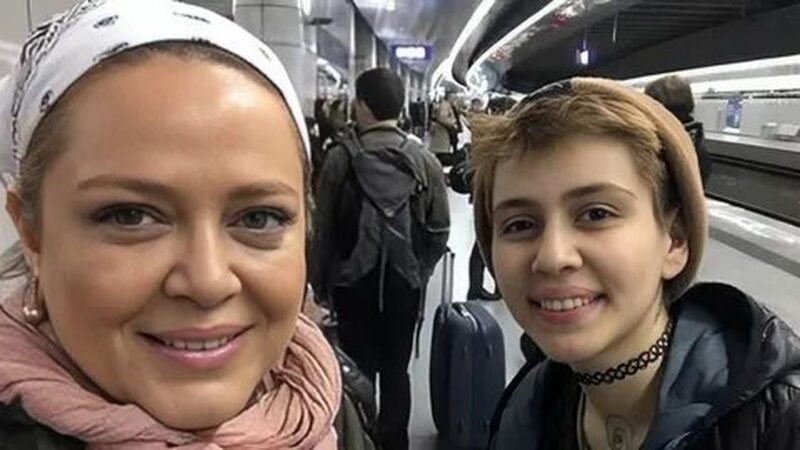 دختر بهاره رهنما با رونمایی از قطعه جدیدش، دنیای موسیقی را تسخیر می‌کند!