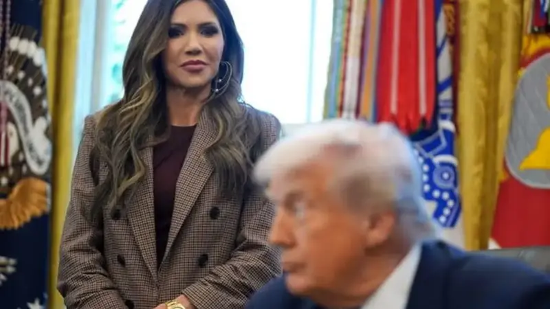 ترامپ بالاخره وزیر «باربی‌»‌اش را کنار می‌گذارد