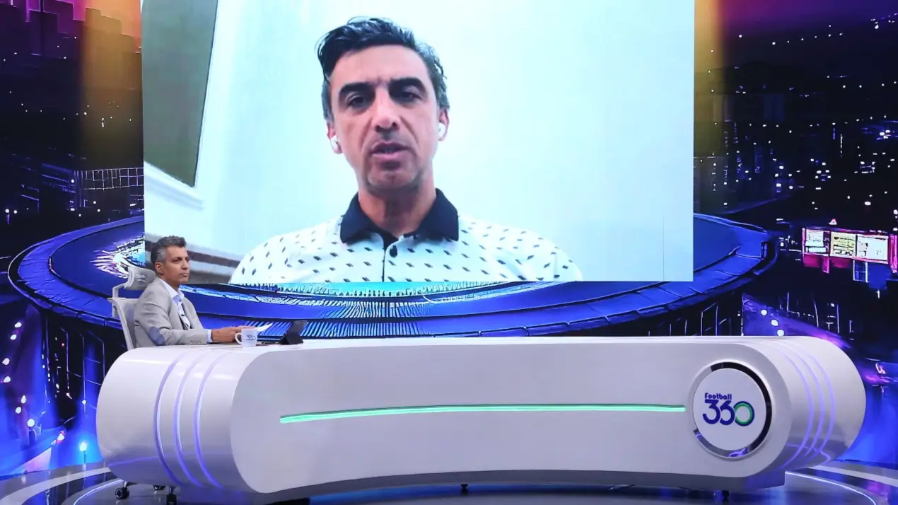 مهدی رحمتی در لایو 360: «اراجیف‌ها را کنار بگذارید و به قیمت دلار فکر کنید!»