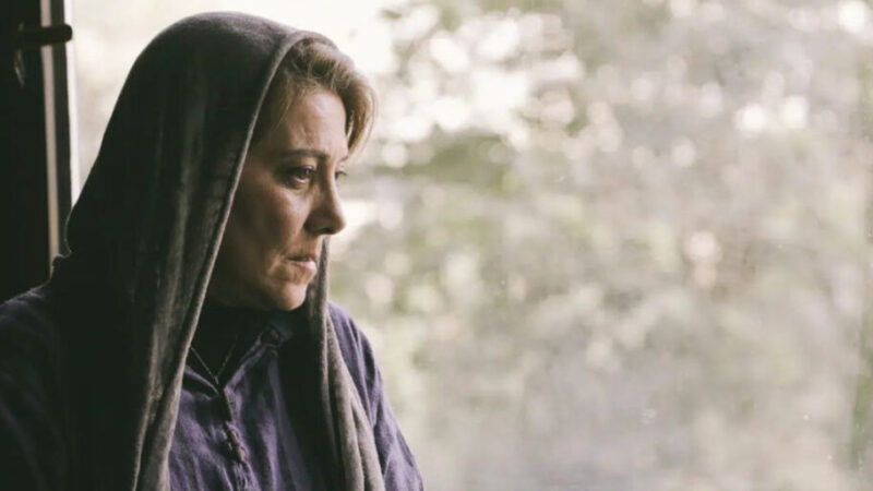 راز تنهایی عمیق «زهره» در دل اجتماع؛ وقتی ترومای بین نسلی زندگی را می‌بلعد!