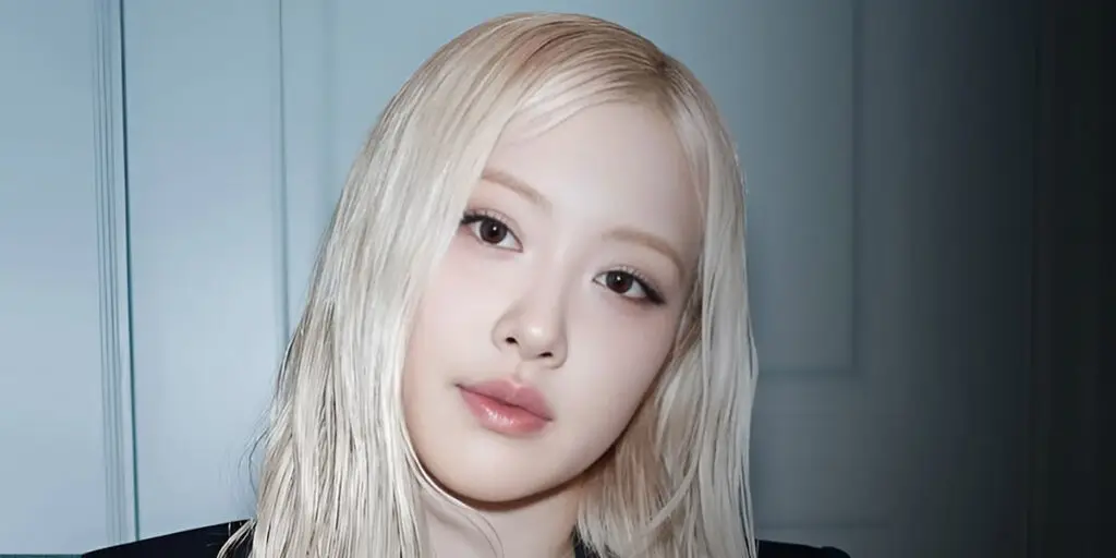 رزی گروه «بلک‌پینک» به عنوان زیباترین زن جهان در سال ۲۰۲۵ معرفی شد