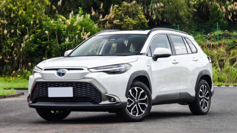 تویوتا فرانت لندر؛ خودرویی که انگار از بهشت فرود آمده است!