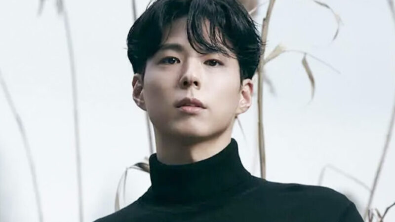 پارک بوگوم باز هم با استایل خاص کراوات، همه را شگفت‌زده کرد!