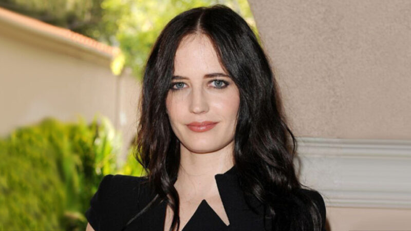 اِوا گرین با استایل‌های رنگارنگ و متفاوت، چهره‌ای تازه از جذابیت را به نمایش گذاشت