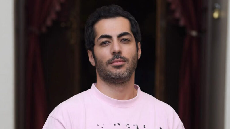 نوید پورفرج با استایل ساده و لوکس در اکران داغ «بامداد خمار» همه را شگفت‌زده کرد!