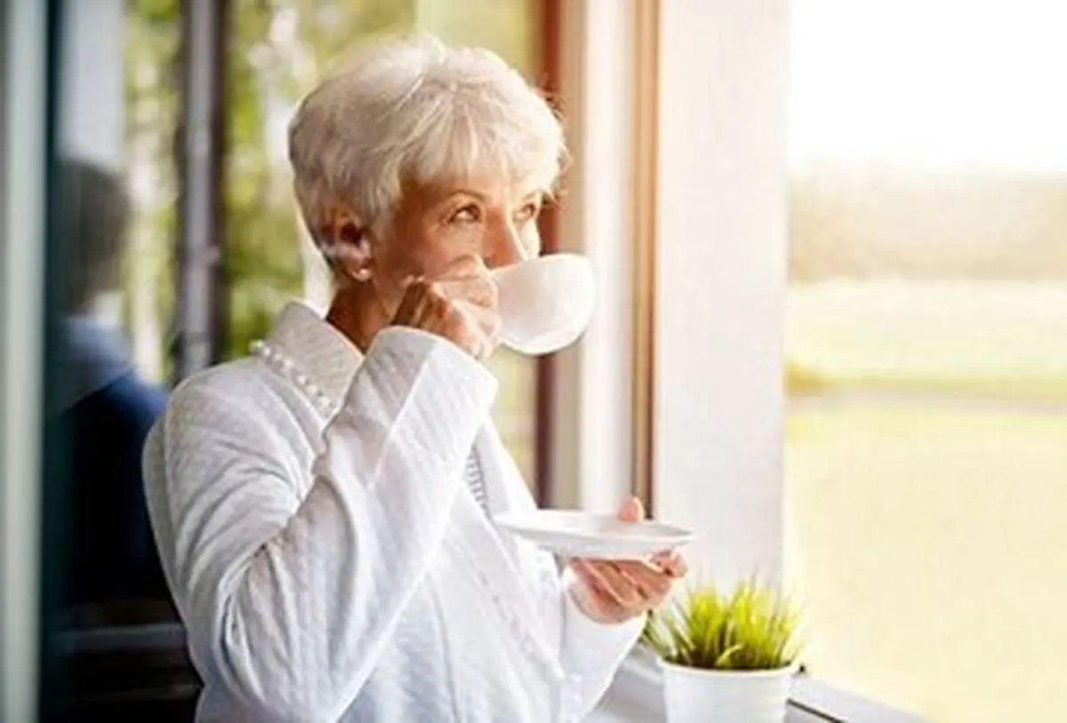 هشدار جدی متخصصان به افراد بالای ۵۰ سال: این ترکیب‌های غذایی سلامت استخوان‌ها را تهدید می‌کند!