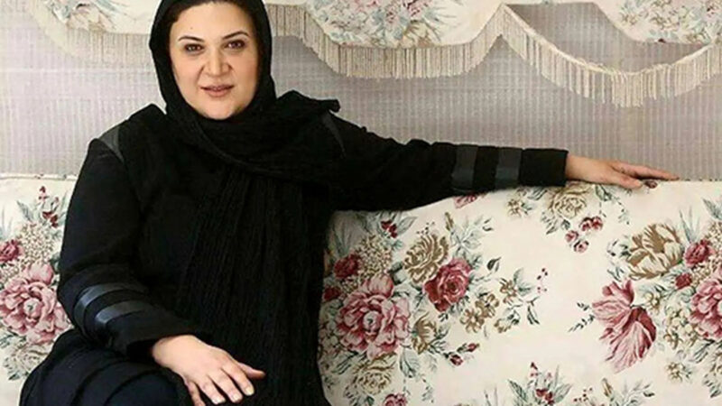 آیین جعفری با استوری عاشقانه روز مادر را به مادرش تبریک گفت و دل کاربران را نرم کرد