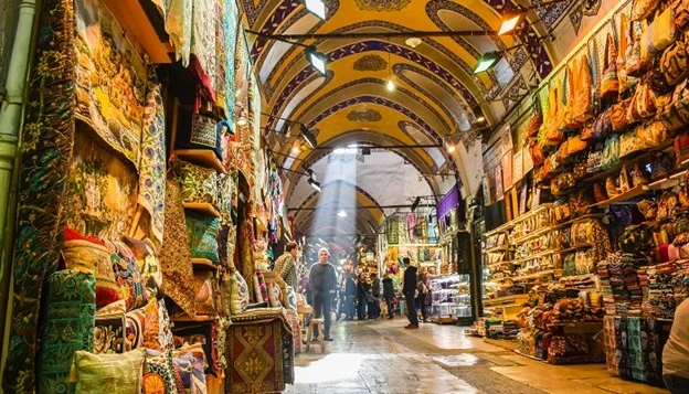 بهترین کشورهای اطراف ایران برای خرید ارزان؛ راهنمای یک سفر هوشمندانه