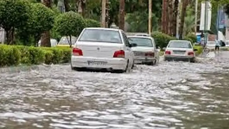 آماده‌باش کامل در هرمزگان؛ بارش‌های سیل‌آسا و تعطیلی مدارس در بندرعباس اعلام شد!