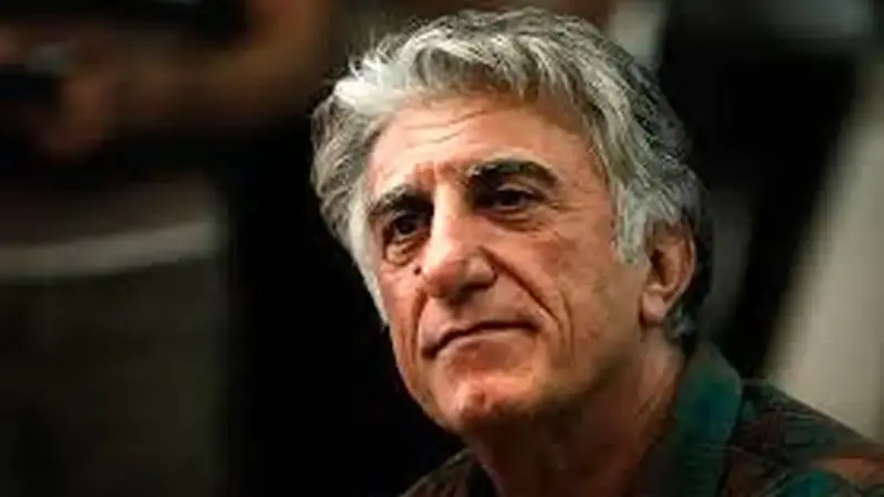 تبریک خاص و هوشمندانه رضا کیانیان برای شب یلدا با تصویری متفاوت و جذاب